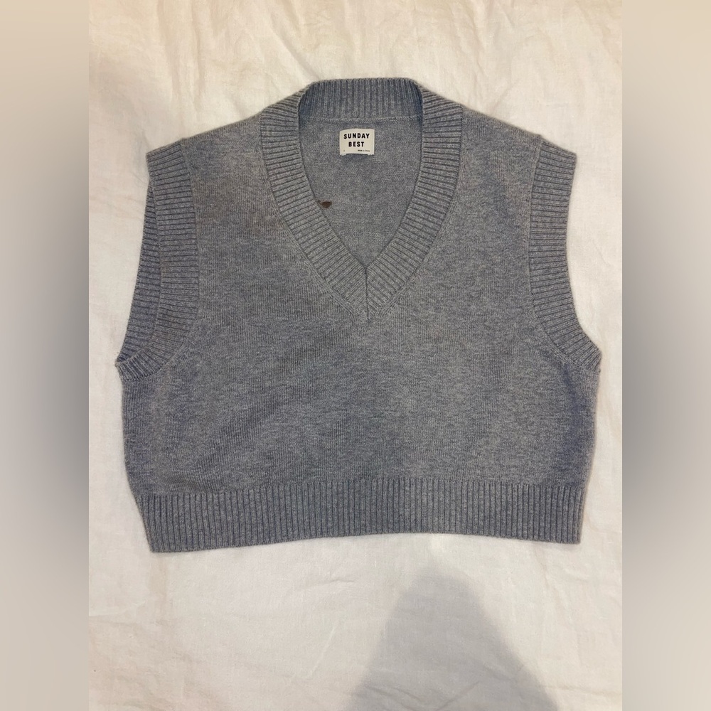 Aritzia (Sunday Best) Sweater Vest